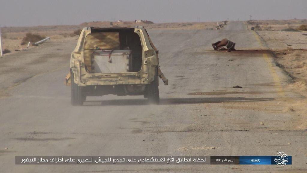 C___News's tweet photo. #Syria
#IslamicState Releases Pics Showing Suicide Bombing Against #SAA On The Outskirt Of #T4 Airbase Near #Palmyra, #Homs. https://t.co/kLe4yaxp9x