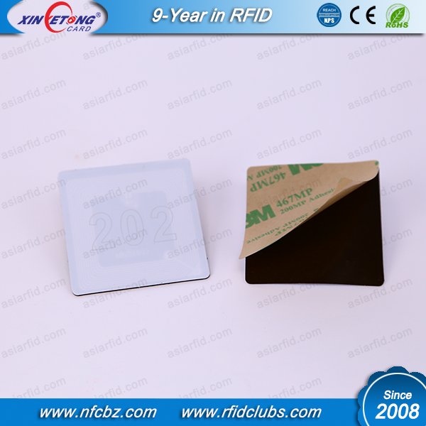 rfidclubs.com/On-Metal-NFC-T…
35x35MM MF 1K S50 RFID Blank PVC Tag