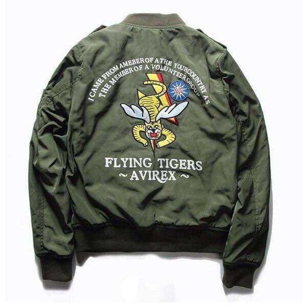 DopeAttires's tweet photo. Vintage Bomber Jacket 😍

Shop https://t.co/b1LnSVL79r

@Urbanattires 💋 https://t.co/uiUkv92Haz