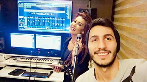 LamaRayash's tweet photo. #Repost @SebastienRassi 
What seems so hard now, will some day be your warm up.
#studiolove #lesrassi ❤
@NadineElRassi https://t.co/Ol1f6Vh9gF