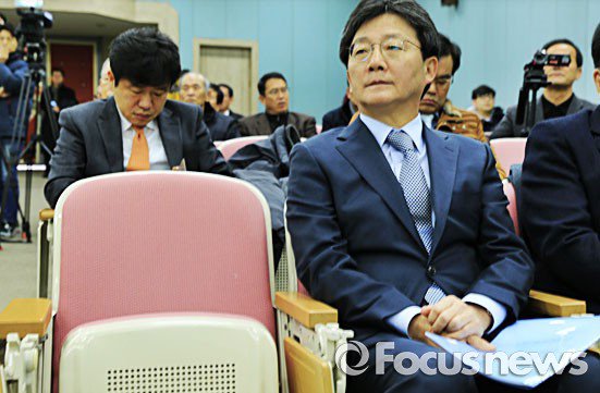 [포토] 광주 온 유승민 "박근혜 대통령 탄생 기여…국민께 사죄" 
 me2.do/5xhuqxWT