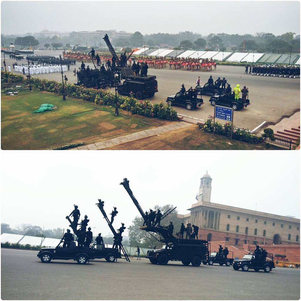 Aashish_KK's tweet photo. NSG Commandos during Republic Day 2017 Parade rehearsals..👍 #RaisinaHill #Rajpath
Photo Courtesy : Me https://t.co/wGYewhbvdM