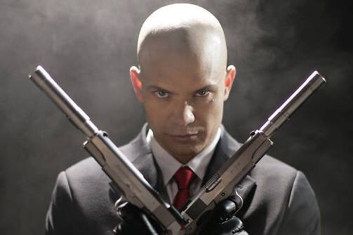 長谷川 ヒットマン エージェント47 ティモシー オリファント めっちゃスキンヘッドな殺し屋 何を推しているのか自分でもよくわからないけれど彼が好き 多分親がいなくて暗殺者を育成するための機関で育てられたっていう経歴が好きなのかな ふぁぼ