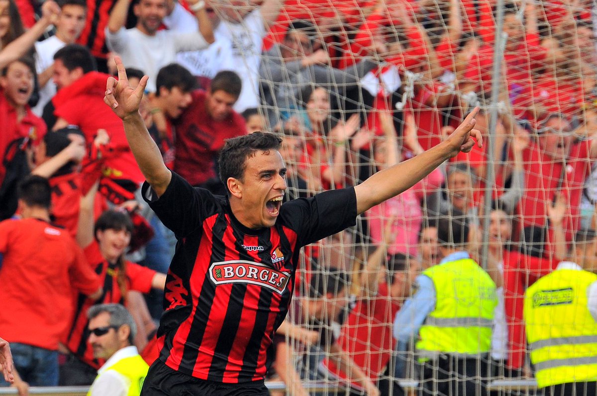 cfreusdeportiu's tweet image. A les 12:30h roda de premsa per anunciar els detalls de l'acord de renovació de David Haro #Reus