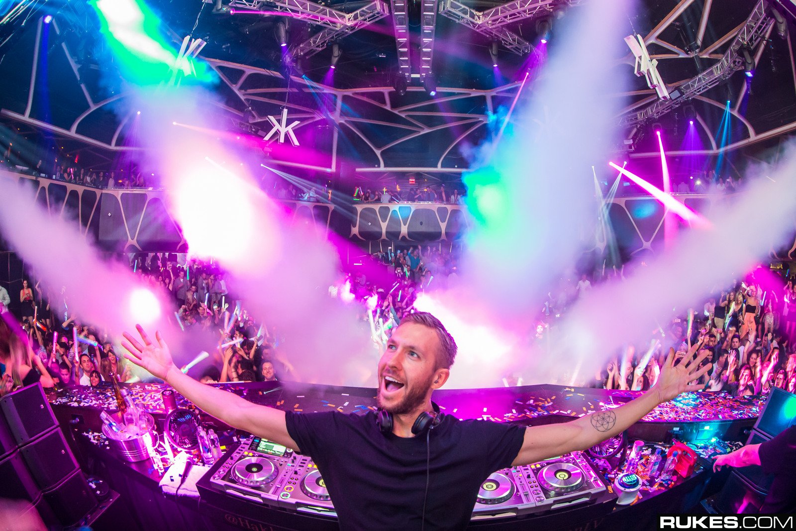 Happy Birthday to Calvin Harris, who turns 33 today! 