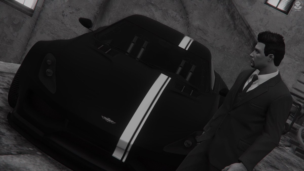 RobotCGH's tweet image. The Specter now available in #GTAOnline