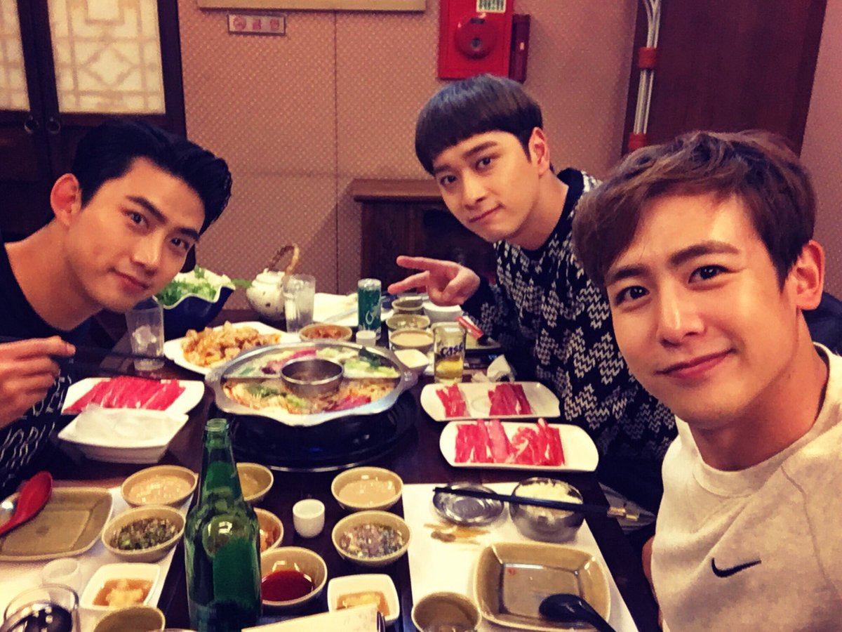 Khunnie0624 tweet picture