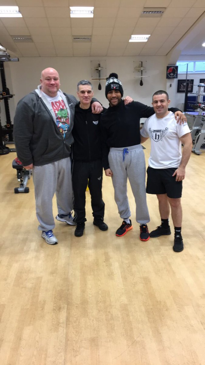 sanjeevssahota's tweet photo. Thank you @BlainYounis &amp; @NegusDom for today #Strength &amp; #Conditioning #SSS #TeamSahota #24thFeb #FightNight #MessageForTickets https://t.co/0i8o8JMIYc