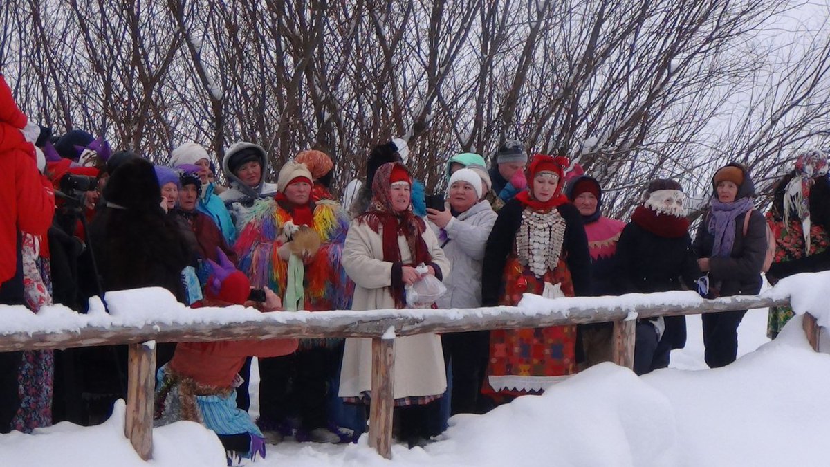Ludorvay2015's tweet photo. 14 января прогремел праздник "Вожодыр"! #Лудорвай #Вожодыр #Ялюблюлудорвай https://t.co/443BrPh4Do