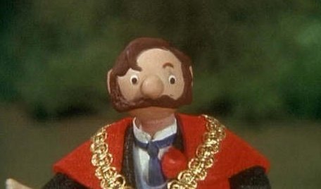 Trump_ton's tweet photo. It is time for us to put aside our differences and get on with building a Great Trumpton. I just wish you bloody remainers would be quiet https://t.co/vn6oF5HBv6