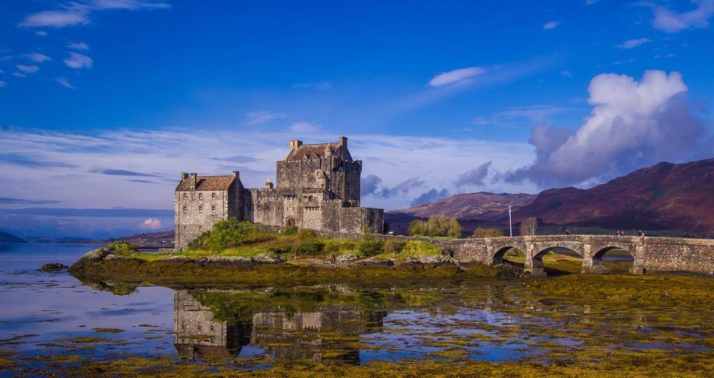 RoutesTips's tweet photo. Explore a 13th Century Castle in Highlands of Scotland and you will embark in a journey th… https://t.co/4TP4M0wFVf https://t.co/niaowC8UHT