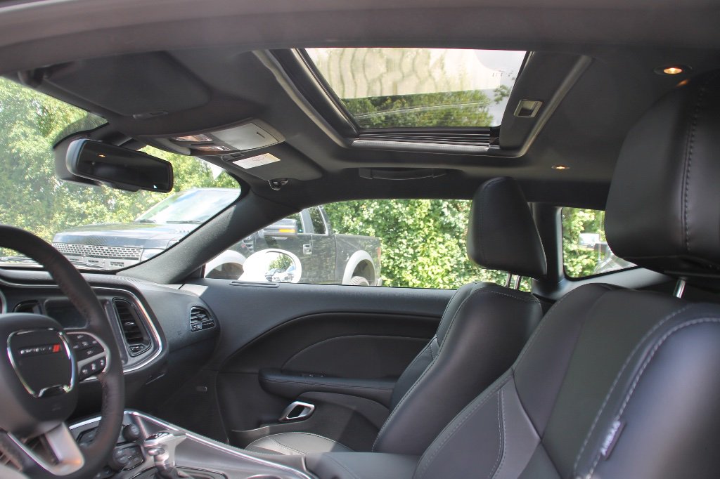 qsautoimports's tweet photo. Premium Cars Procured. Order Today!
#UK #USA #Canada and the #Caribbean
In Stock: #DodgeChallenger 
£40,000 C.I.F https://t.co/lr6BnBv2J7