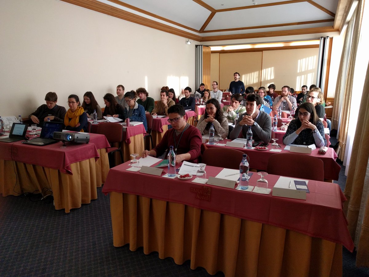 DJKrazyBen's tweet photo. Students @ #netopt2017 https://t.co/aF1yJQbqFE