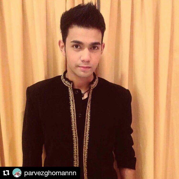 parvezsingh27's tweet photo. Sore pagmanlovers Ada yg kangen sama ka @ParvezGhomann 😍 komen yuk dibwh &amp; hastag #pagmanloversmerindumu @PagmanLoverMDN_ #parvezsingh https://t.co/FEhWqdnkWg