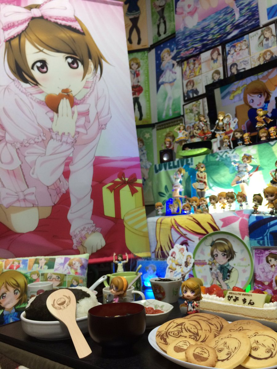 Insectiveplants's tweet photo. かよちん！お誕生日おめでとう！！
今年もよろしくね！！

 #小泉花陽生誕祭2017 https://t.co/2HTePvK2Mc