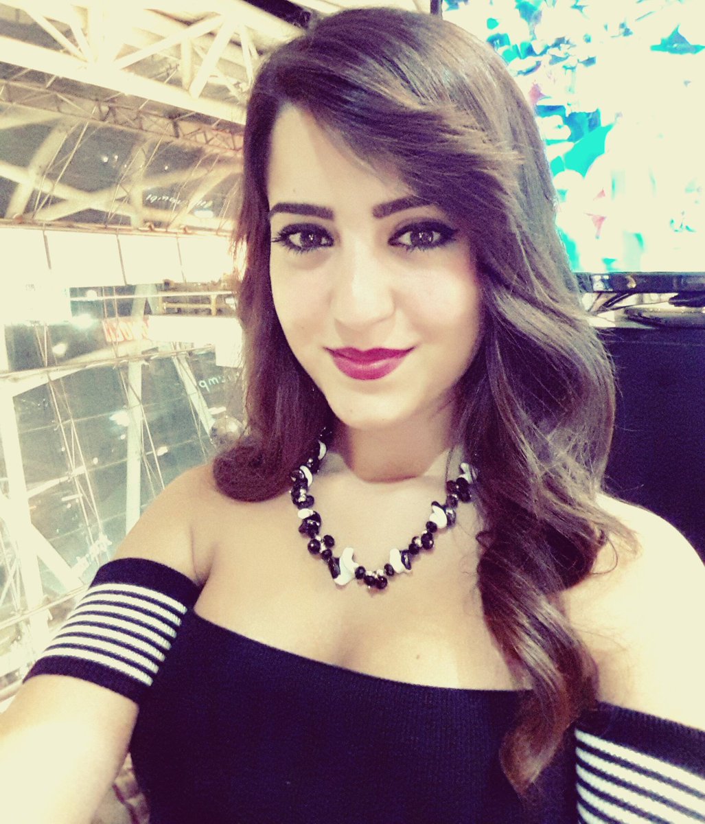 احلى صباح تصبح على جمال نجمتنا 😍😍😍
#صباح_الخير_شانتي 
<a href="/Chantal_Geagea/">chantal geagea</a> 
#chantal_Geagea