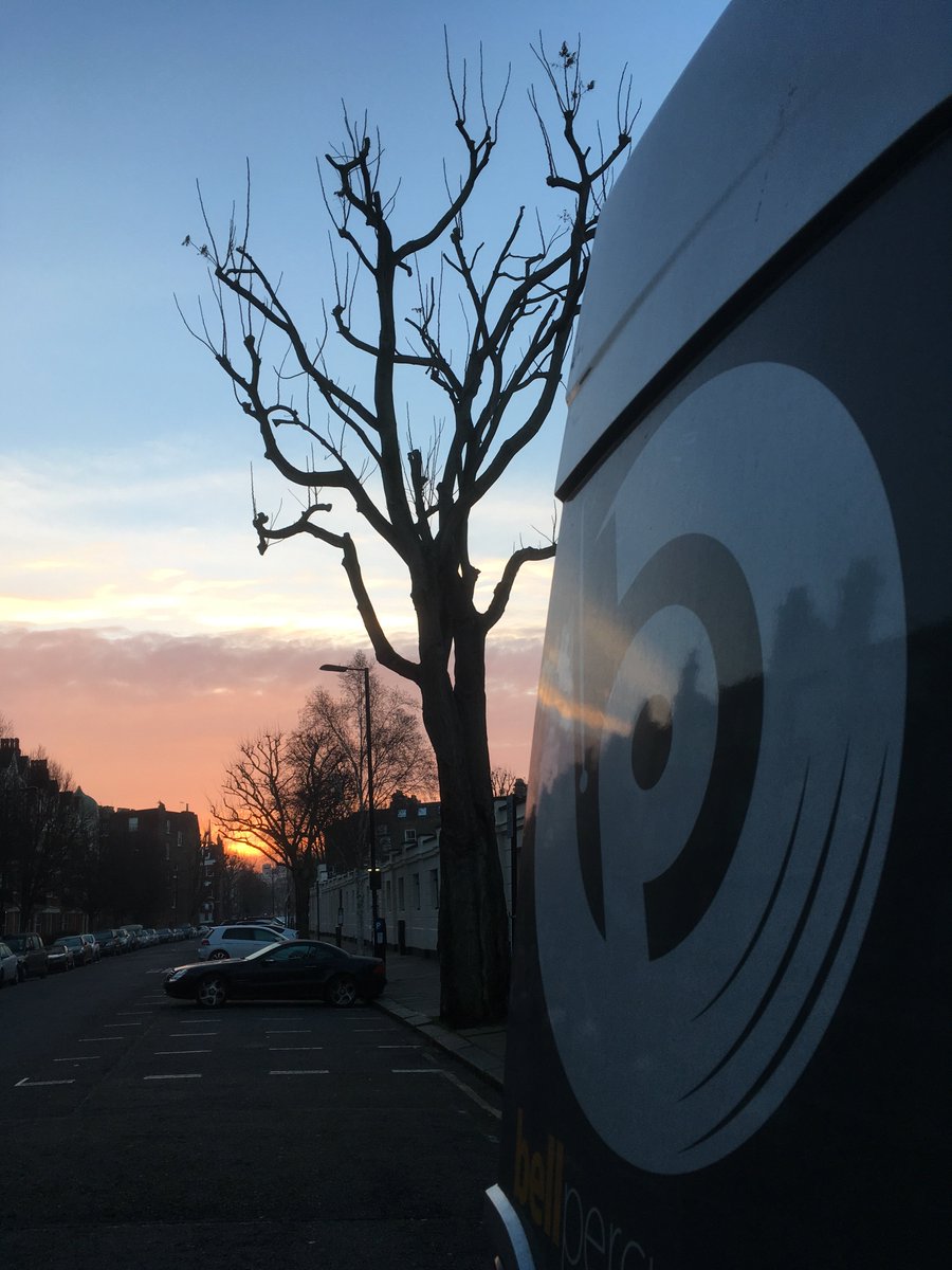bellperc's tweet photo. Nice and early start for a load in to Maida Vale Studios for the BBC SO! #vanlife #sightseeing #niceandearly #bellperc #itscoldoutside https://t.co/RlkU8PMyYx