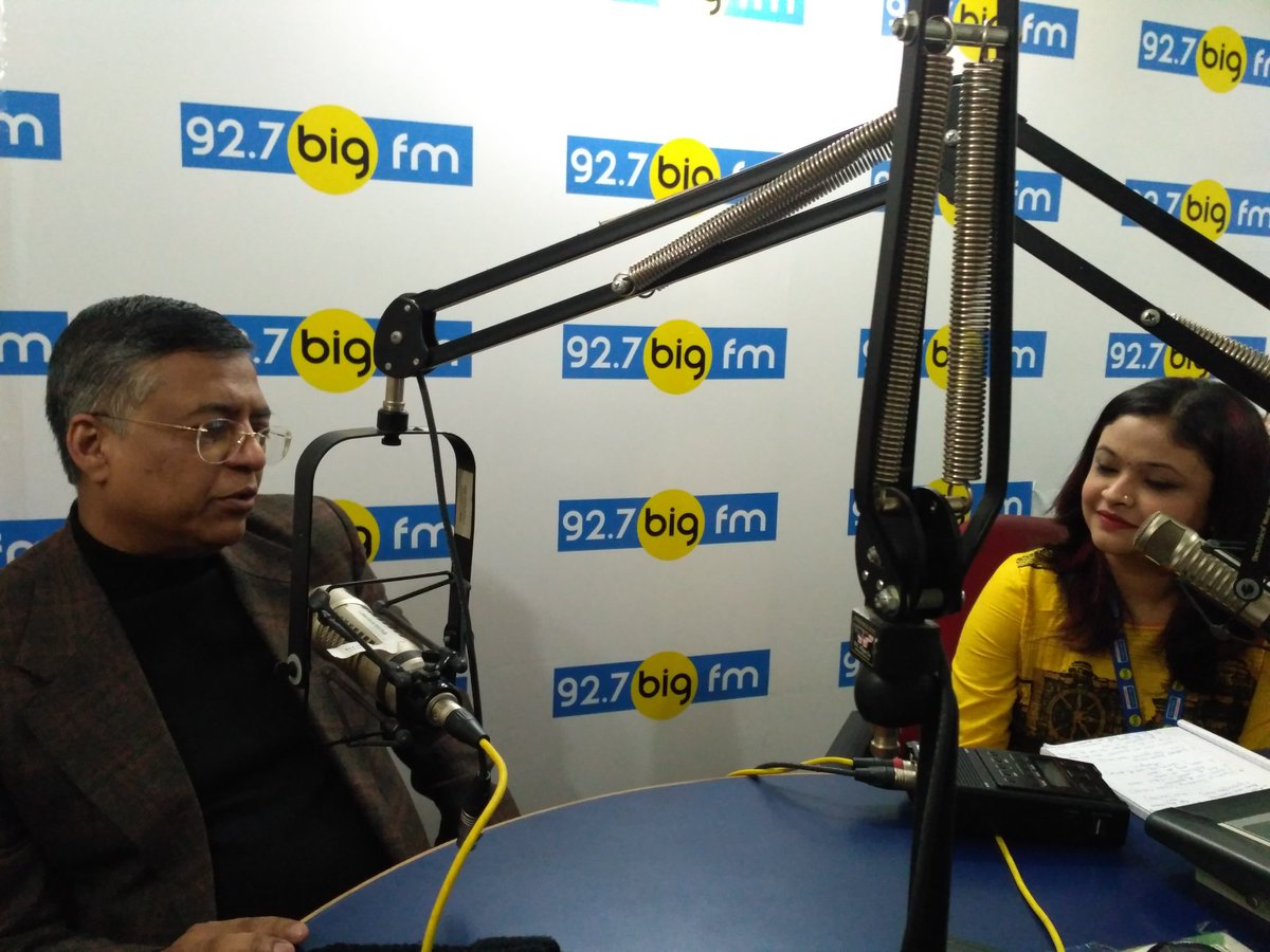 927BigFmGuw's tweet photo. #LoveMyCity withRJAaliyacampaign @927BigFmGuw@927BIGFM .Today with@SiddharthaBha19 6pm@AMRITAGUHA @RupanMazumdar1 @rjsujita @RjAaliya https://t.co/AWiJ9LIMmy
