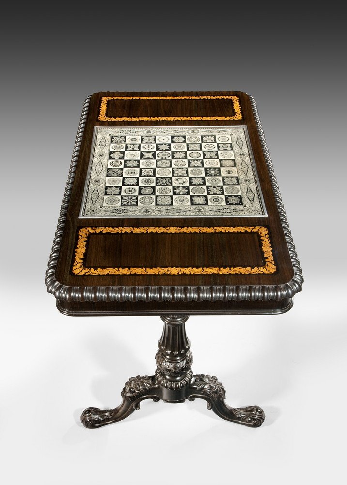 A #beautiful chess table new into the office, check out the website for all the eccelectic #antiques we have ow.ly/SUk1307US0p