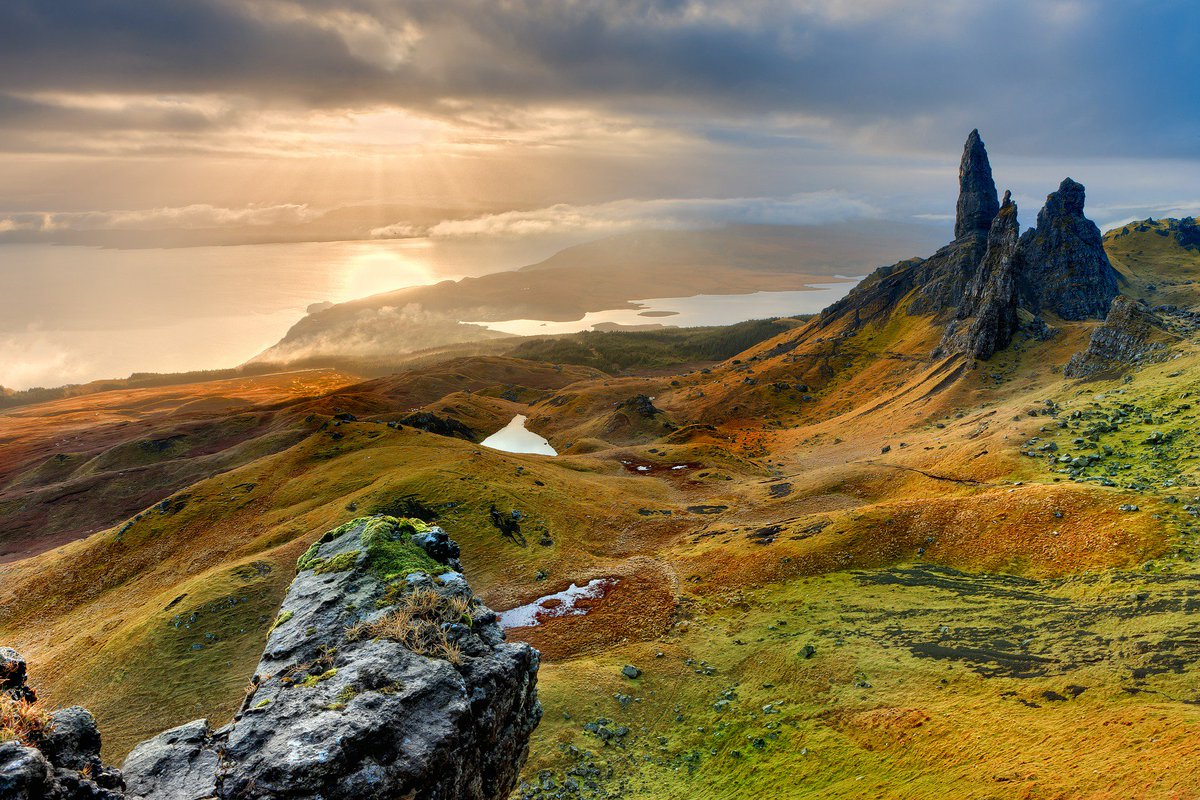 BackpackUK's tweet image. The amazing Isle Of Skye. Old man of Storr. #Scotland. #Backpacking #TravelTuesday #nomad #wanderlust #ScotSpirit #UK #tourism #travelling