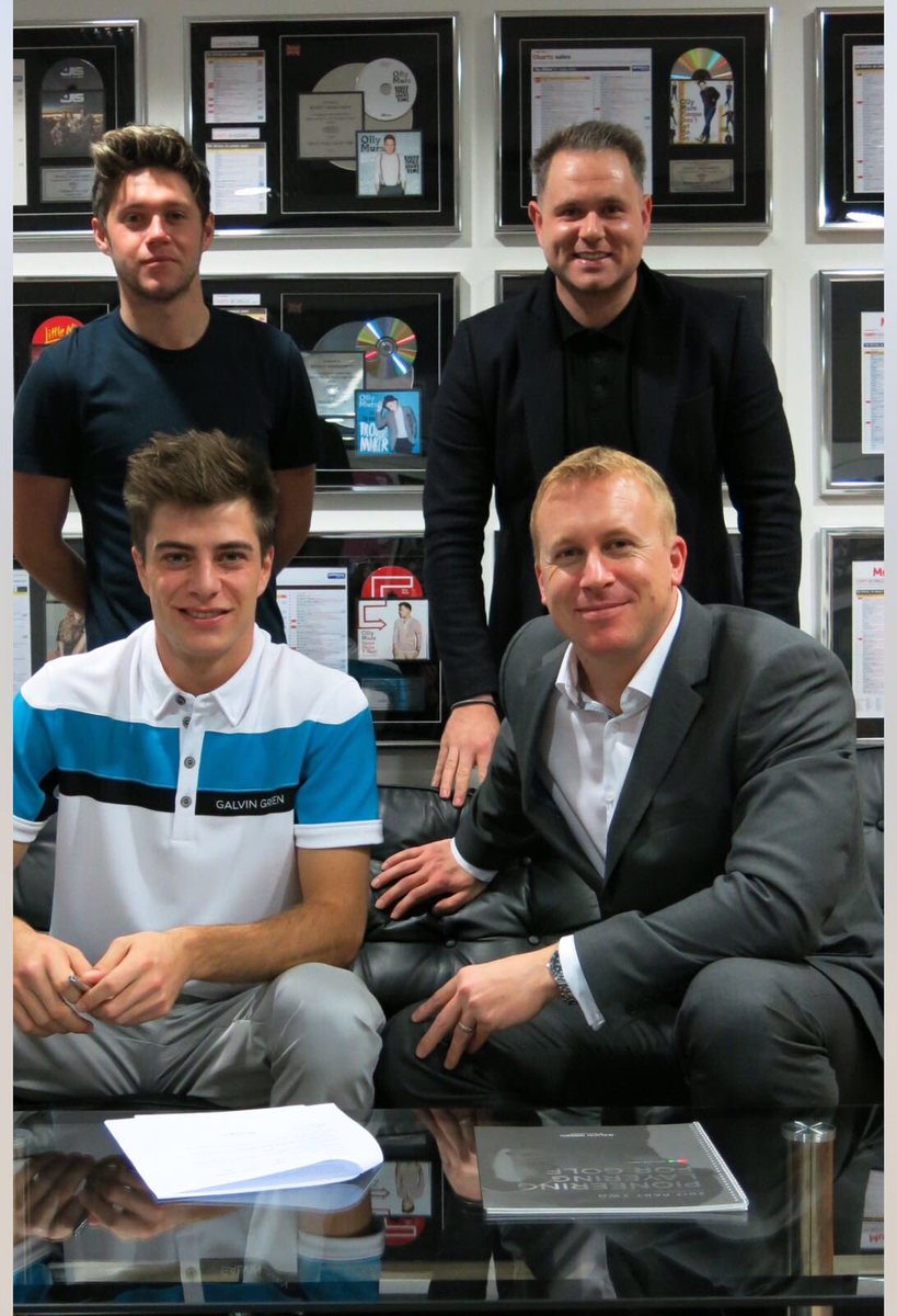 NiallOfficial's tweet photo. Amazing to see @modestgolf player @guidomigliozzi pen his first professional contract with Greg and the guys @galvingreen .Great partnership https://t.co/QaqxneWTG6