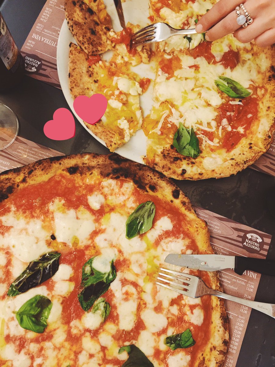 Vale_Ciotola's tweet photo. E @ginosorbillo a #Milano via Savona lo avete provato? Ad oggi è la migliore #pizza della città secondo me! #Provatelo https://t.co/9xSOJxY1m6