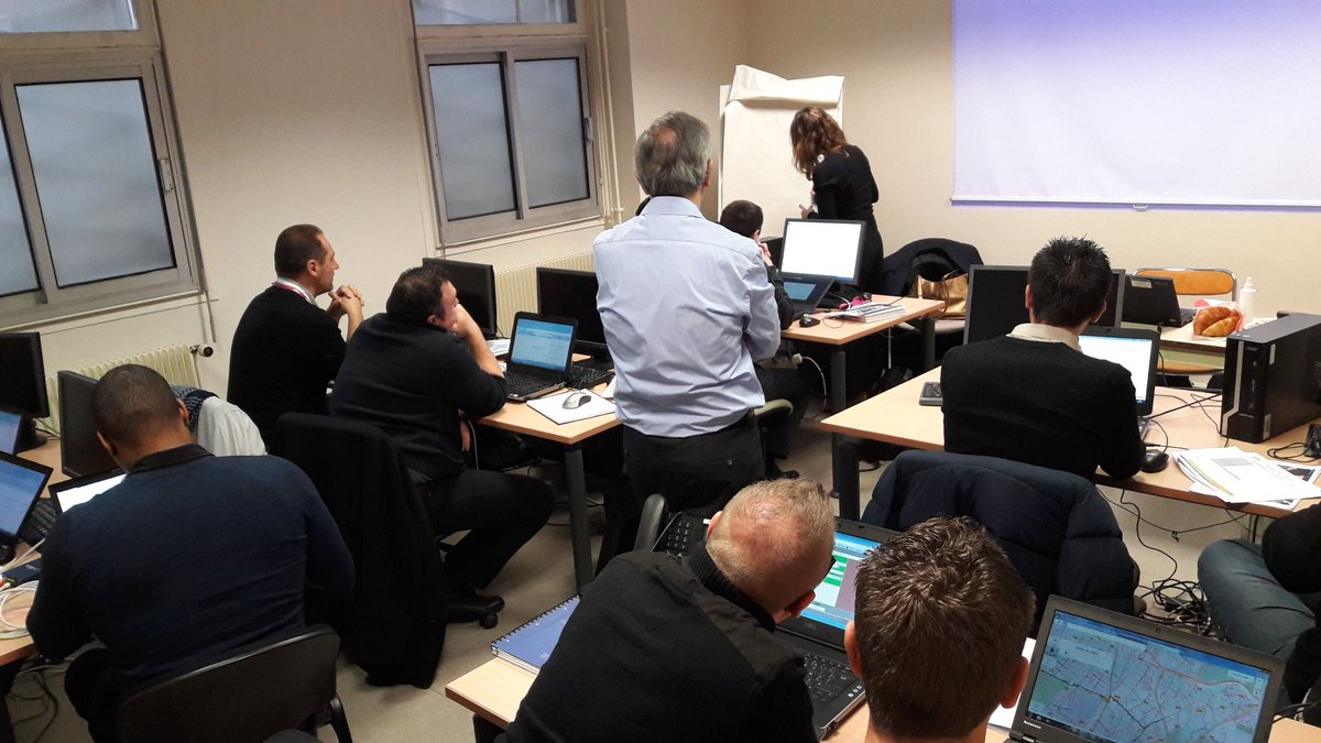 GwenaelGuillou's tweet photo. #GRDF #Retagaz - Test en cours sur l outil Retagaz avec les DR Ouest, Nord Ouest, Med, Paris, Est. https://t.co/RRLvqI6HST