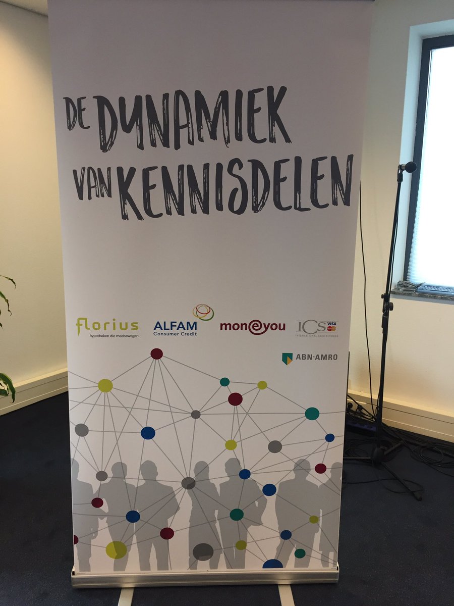 IngePostma1's tweet photo. Bijna klaar voor korte pitch over onze #socialaccelerator bij leadershipday Retail collega's! Wie deelt in maart zijn kennis met @beebox_NL? https://t.co/Ye6CSOumwu