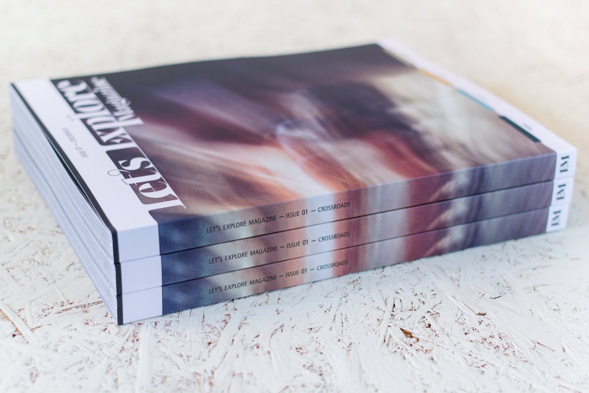 KilianIdsinga's tweet photo. I got interviewed by the amazing @Bladendokter about @LetsExploreMag & my Indie Publishers Dream (in NL) https://t.co/LoSLfXh6Co #MagLover https://t.co/TFVliyZj4F