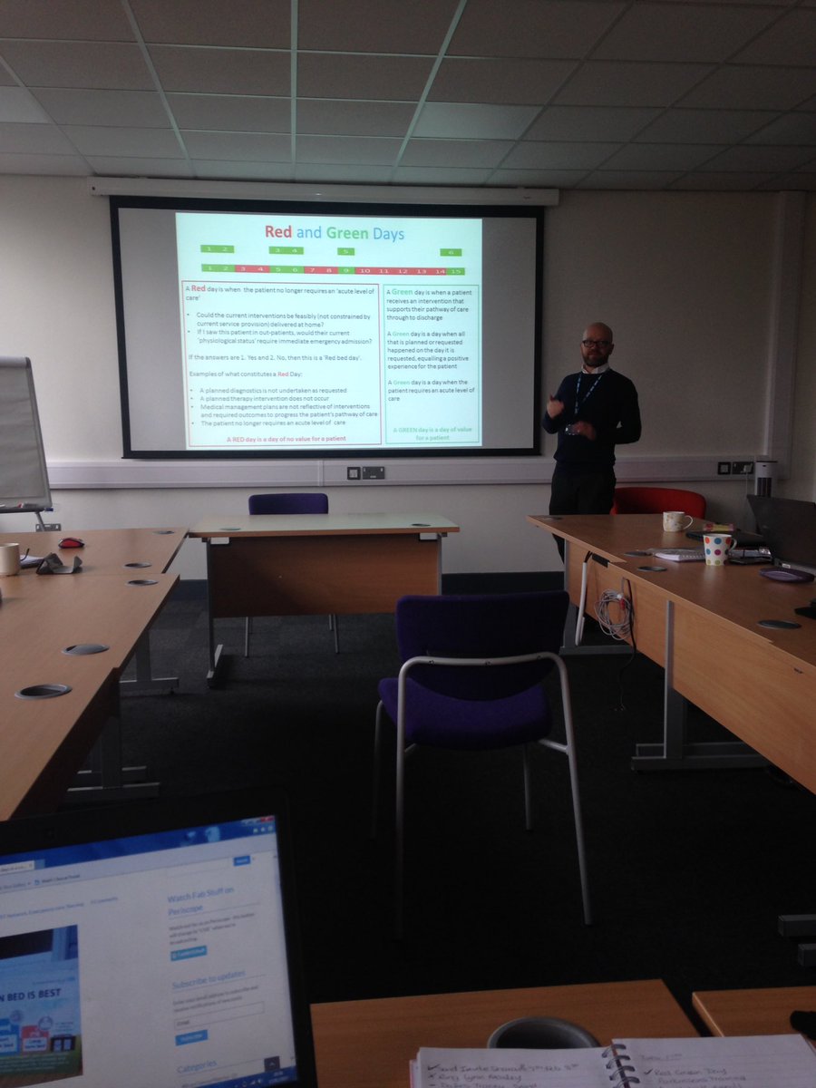 scotterwardlchs's tweet photo. @timgillatt explaining the red and green days. 'A red day is a day of no value for a patient' @LincsCommHealth @ECISTNetwork @ECIProgramme https://t.co/Uih7CbtsmK