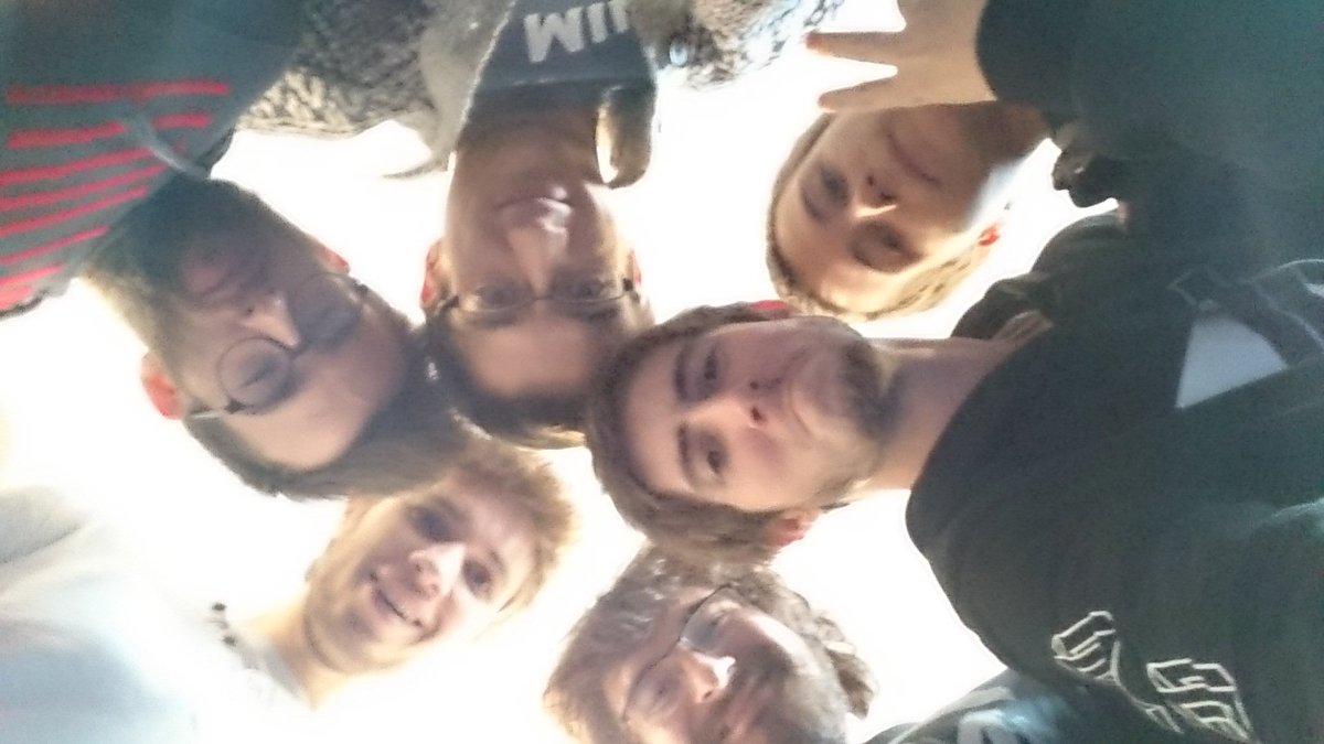 RunForLight tweet media