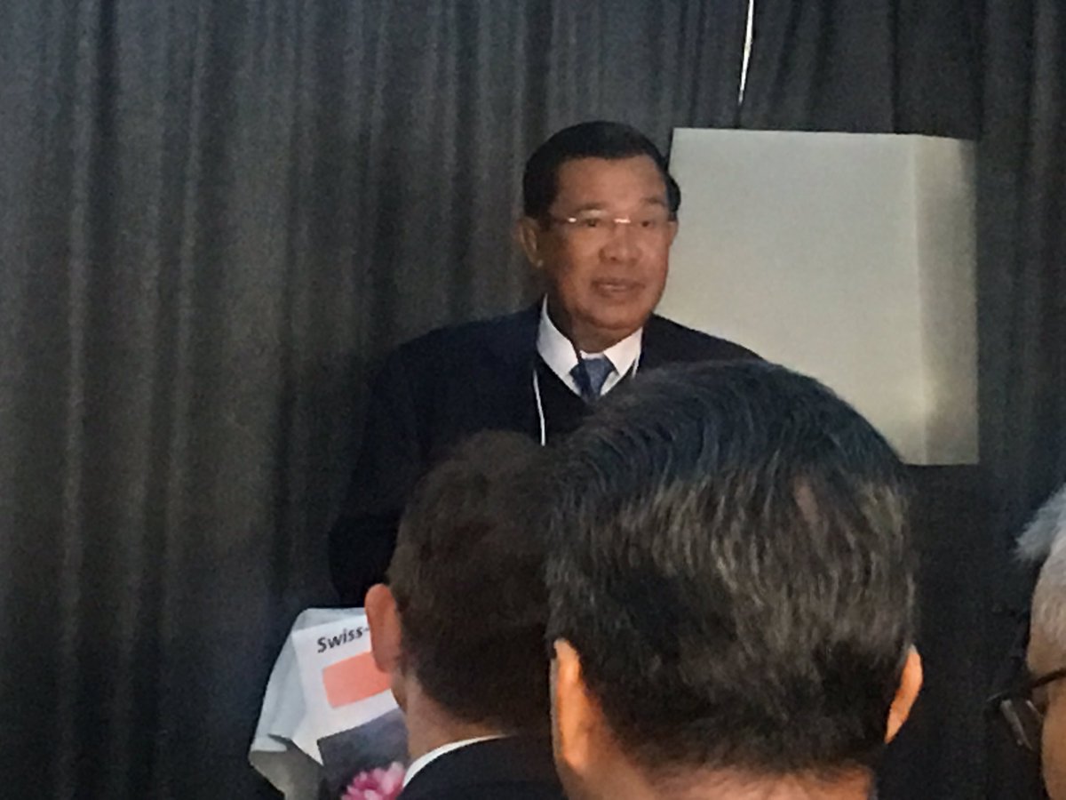 hannesschmid46's tweet photo. The President of Cambodia  Hun Sen is holding a speech at the WEF in Davos about the economical growth and the investment possibility https://t.co/BWJgBj6mey