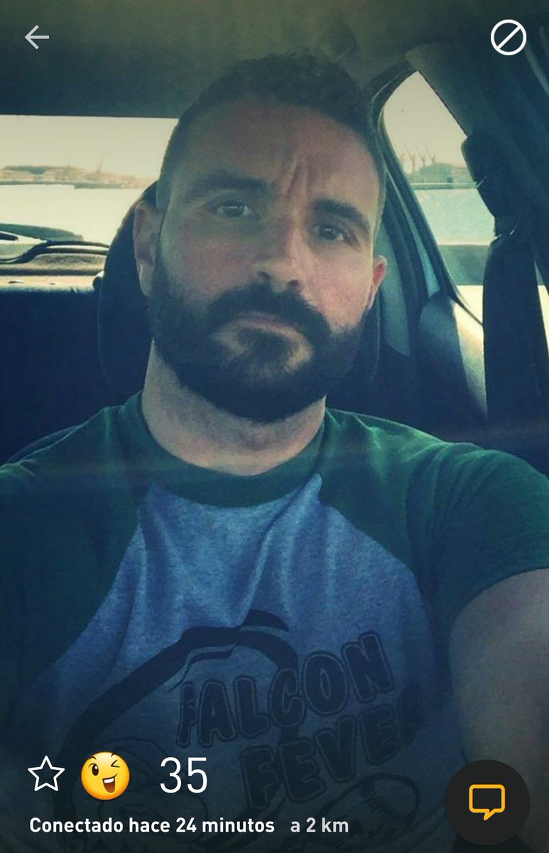 ladivasa's tweet photo. Ver esto en grindr y después de darte 32 subidas acordarte de @JuanPaparazzi https://t.co/Jtr0tJK0iK