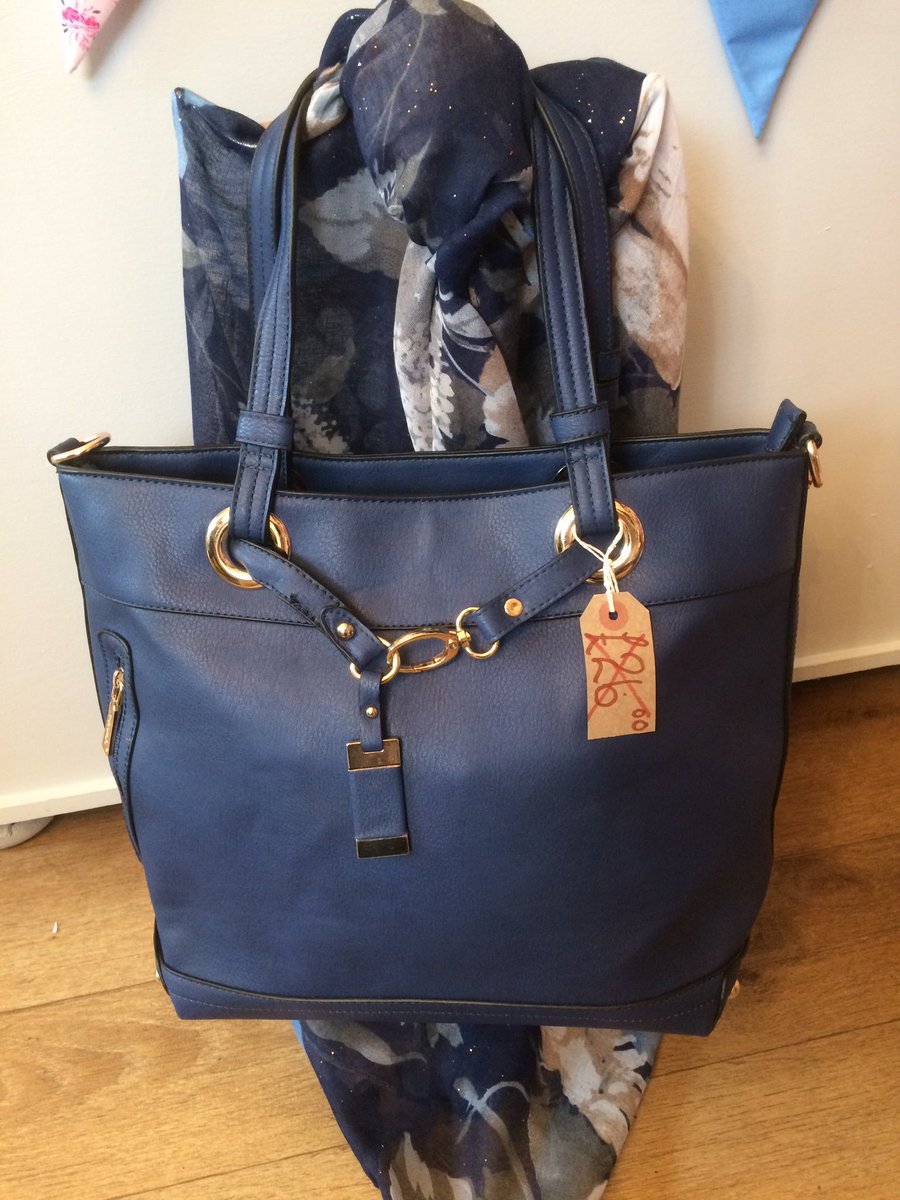 The Bag Lady tweet media