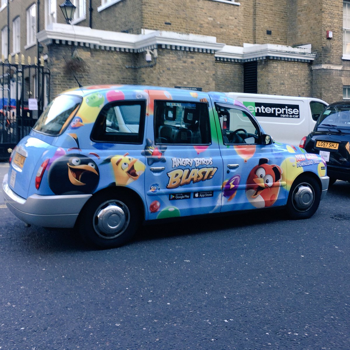 OfirdePeretz's tweet photo. Very nice branding #rovio #PGCLondon https://t.co/9odZkbHTsm