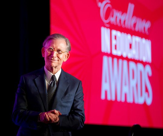 SAReport's tweet photo. Charles Butt Invests $100 Million in New Education Leadership Institute https://t.co/Rs1TZxV9wJ @HEB https://t.co/yjZHH8XHqk
