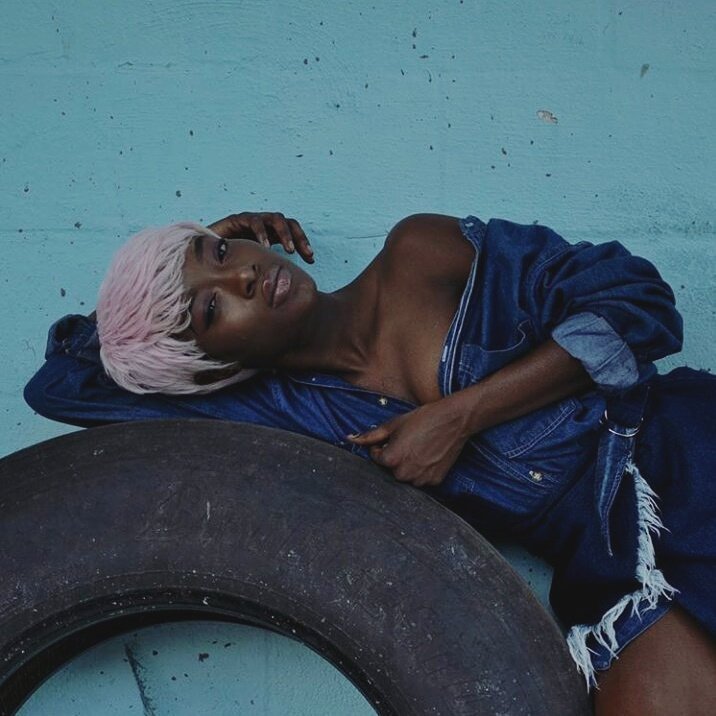 ScreamFashion3x's tweet photo. #She #pinkhair #MelaninGoddess #BlackGirlMagic #NaomiCampbell #TyraBanks #ANTM #Model #Kellyxmarie https://t.co/KMe19zG4ek