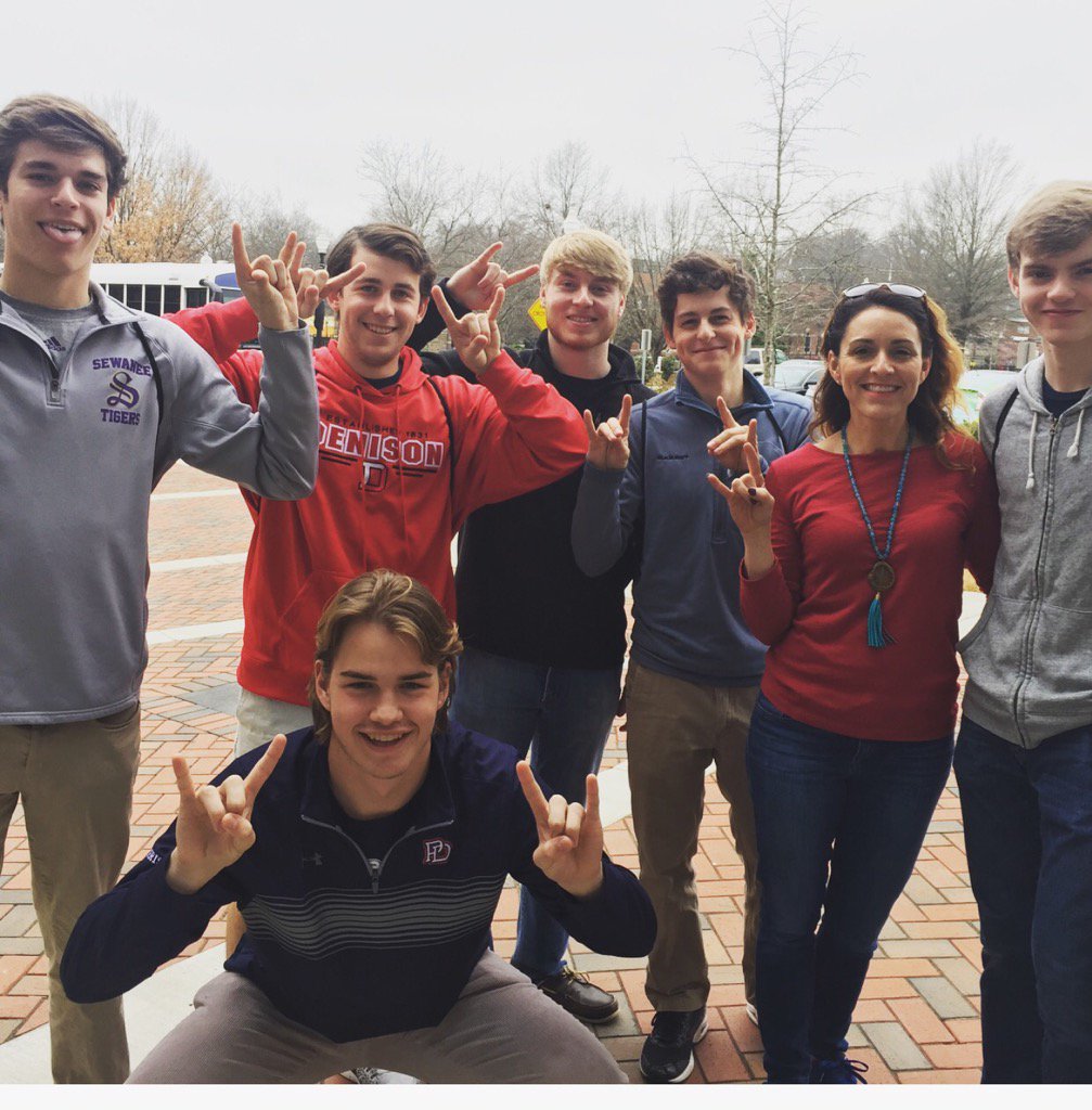 PDSpsych's tweet photo. PD day of service with the best advisee ever!! https://t.co/kOlkdS354s