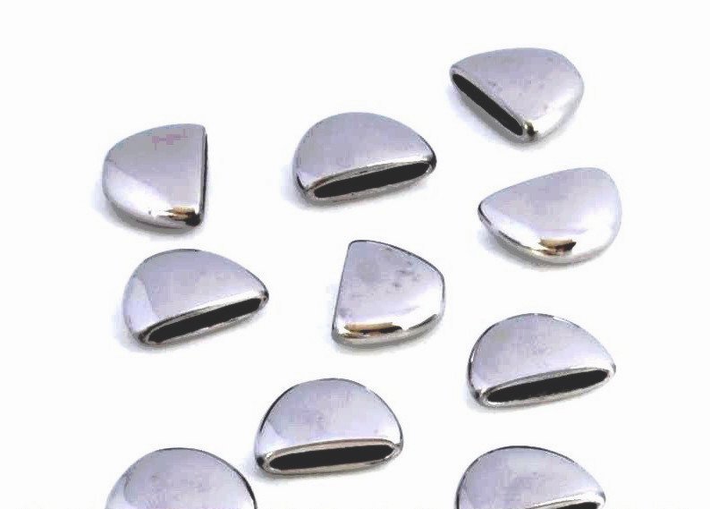 CristalDesignFR's tweet photo. De multiples possibilités de création #Bijoux avec les #Embouts de finition! #creationbijoux #faitmain #diy https://t.co/fKG94UCauh https://t.co/LBdoUb6FGS