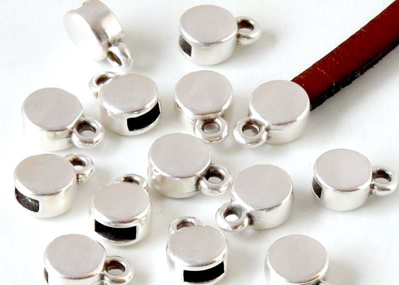 CristalDesignFR's tweet photo. De multiples possibilités de création #Bijoux avec les #Embouts de finition! #creationbijoux #faitmain #diy https://t.co/fKG94UCauh https://t.co/LBdoUb6FGS
