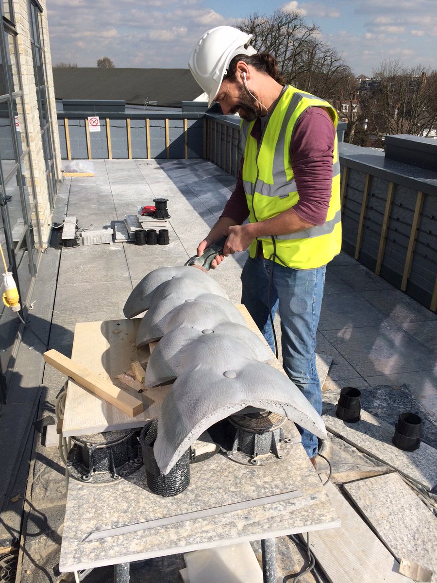 barbarellades's tweet image. Some of the 'before' photos of Twickenham Studios roof top members bar. We loved this project!  
See more about it: ow.ly/smGj3084ZzM
