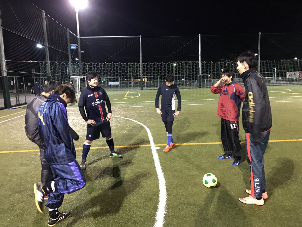 fc_unify_2015's tweet photo. 2017年1発目の活動お疲れ様でした！
気温は3℃と低かったですが、みなさん頑張って動いていました🏃💨
次回の活動は2月7日 20時〜 #大蔵海岸多目的広場 興味のある方はぜひ来てください😊
#FC・UNIFY #一つになる https://t.co/QASTJ0SGO4