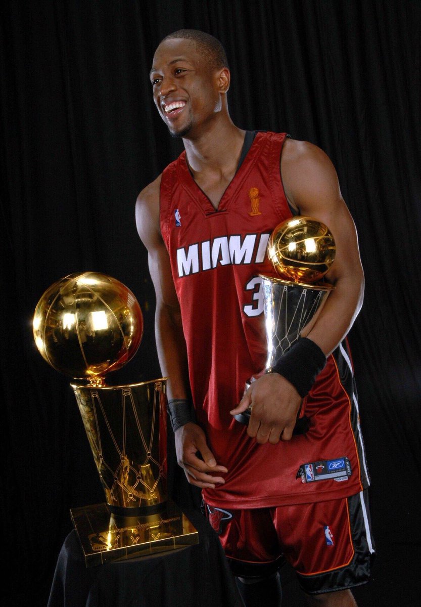 sunnydw03's tweet photo. happy birthday to @DwyaneWade ❤️ https://t.co/Q74jPTOZrm