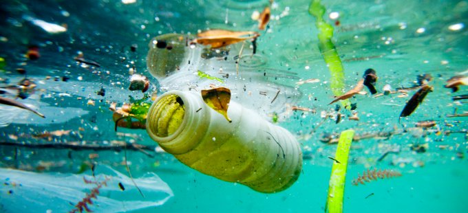 pnud's tweet photo. Reciclar el plástico consume 88% menos energía que fabricarlo de materias primas. Consumir responsable ayuda + de lo q te imaginas https://t.co/4M7a6NHSHf