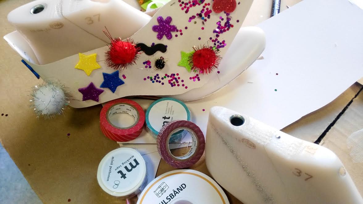 Appuntamento da <a href="/IedFlorence/">IED Florence</a> per @Pitti_Immagine #PittiBimbo Workshop per piccoli #stilisti @IED_Official <a href="/GiannicoShoes/">Giannico Official</a> <a href="/marcodalmasso/">ghiaccioliebranzini</a>