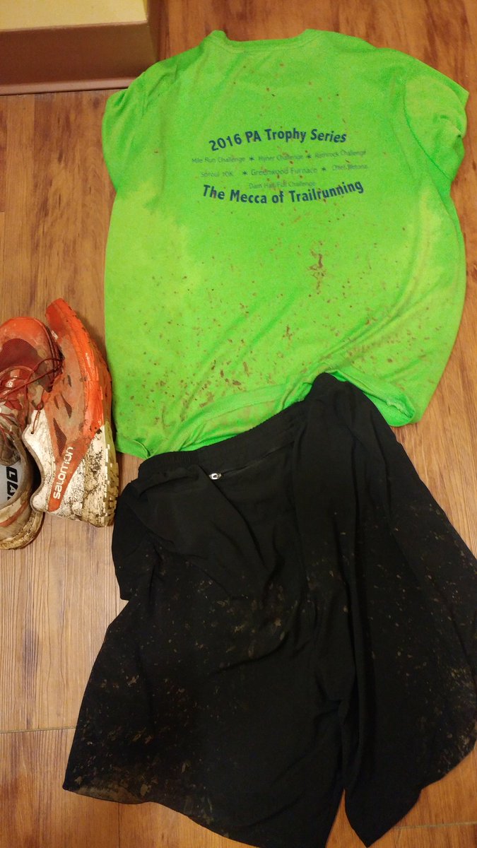 nathan_bonham's tweet photo. Muddy trail workout before class, loving January thaw. #trailrunning #runmotown https://t.co/Ch0PuZSCvg