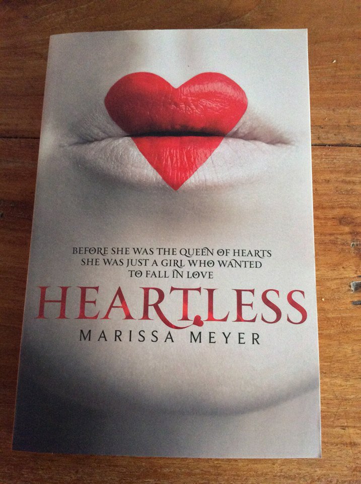 MSLLibrary's tweet image. Look at this beautifull Heartless cover from @marissa_meyer! I'm totally in love with it! Guess what I'll be reading once my exams are over