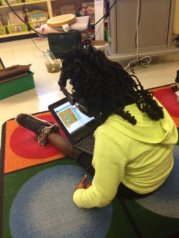 Livingston_sp's tweet photo. S.P. Livingston Tiny Techs hard at work coding. Showcasing our S.T.E.A.M students. #DTOROCKS @principallearns @DuvalSchools https://t.co/X2aGo0sXYH