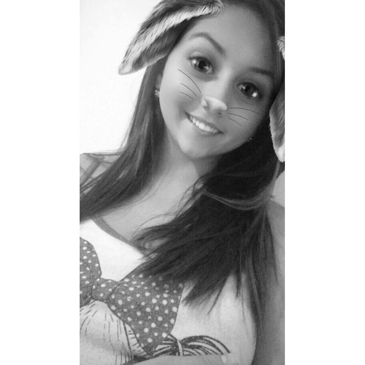 TamyresFernand9's tweet photo. #NewProfilePic https://t.co/D2Ku7i59zF