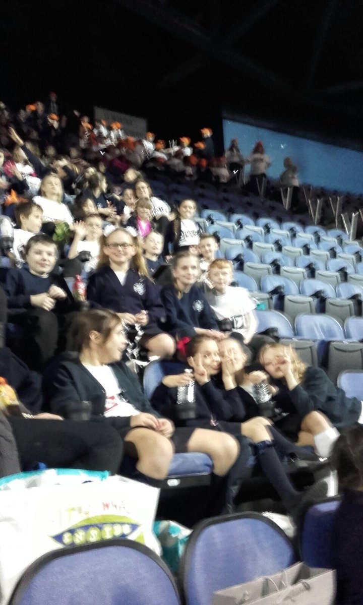 StGeorgesKent's tweet photo. St George's have arrived & the children are getting their voices ready for what's going to be an amazing evening #gostgeorges @YVconcerts https://t.co/K8S5POv6Ny